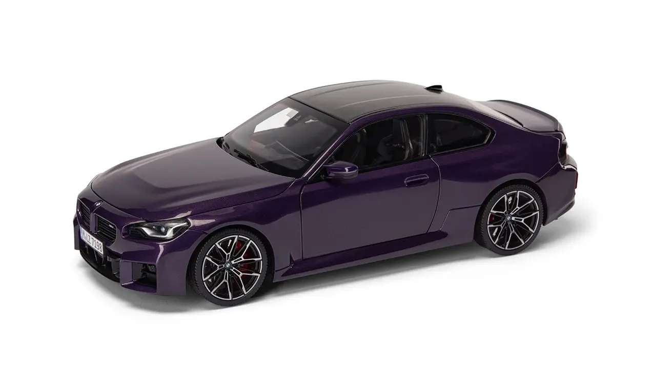 МОДЕЛЬ АВТОМОБИЛЯ BMW M8 GTE